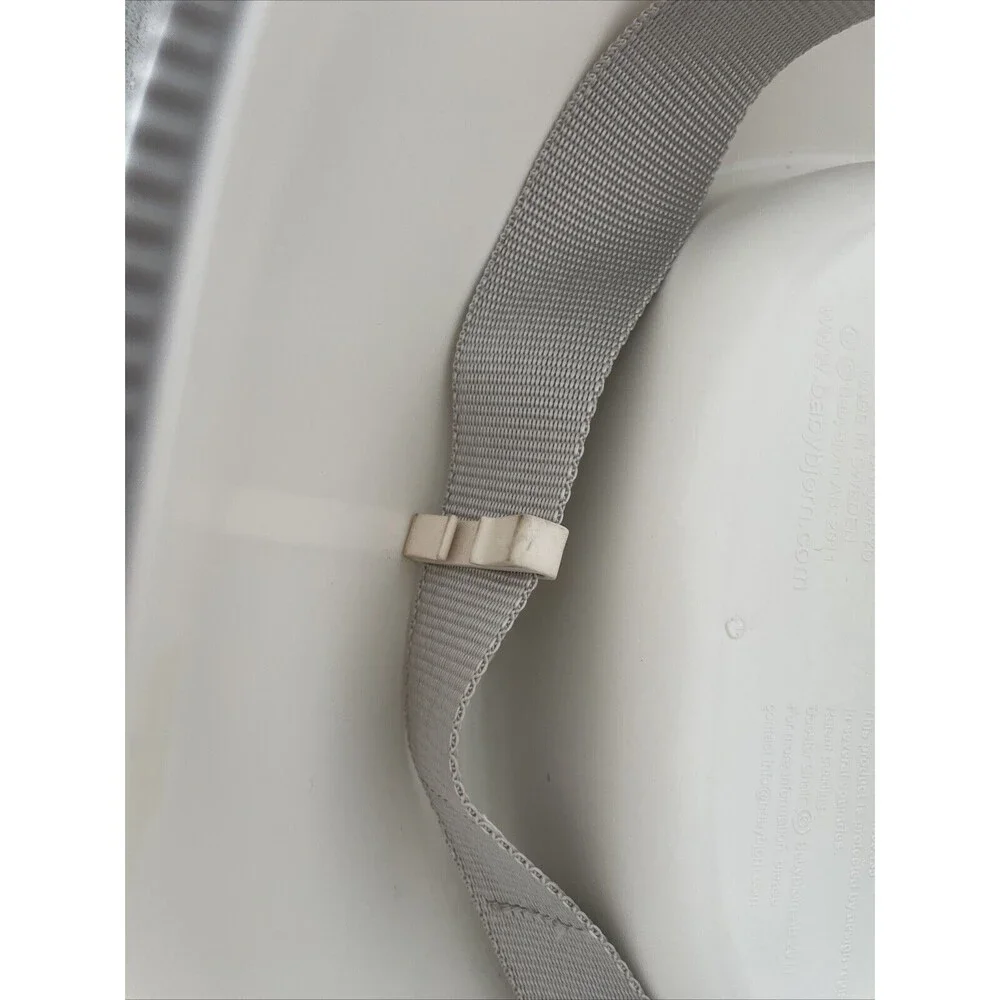 BabyBjörn Booster Seat 069021US White For Toddlers Using Existing Dining Chair - Picture 14 of 16